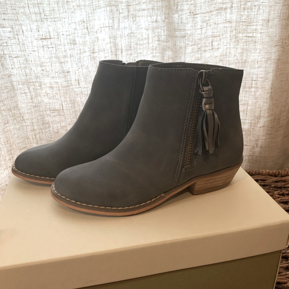 Brand New!  Girl’s Tucker & Tate Bootie, Size 13 M